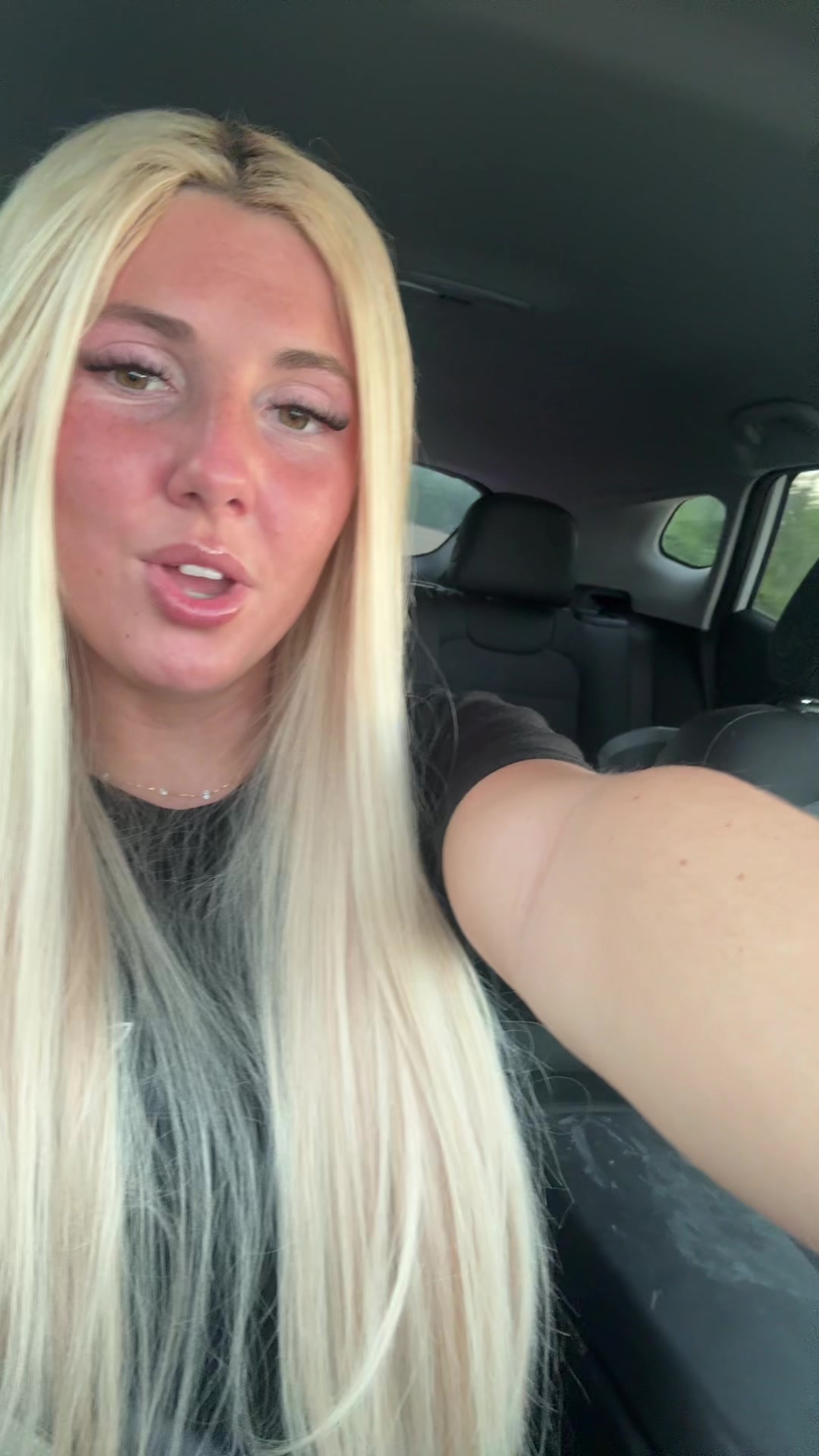 @discobarbiecowgirl