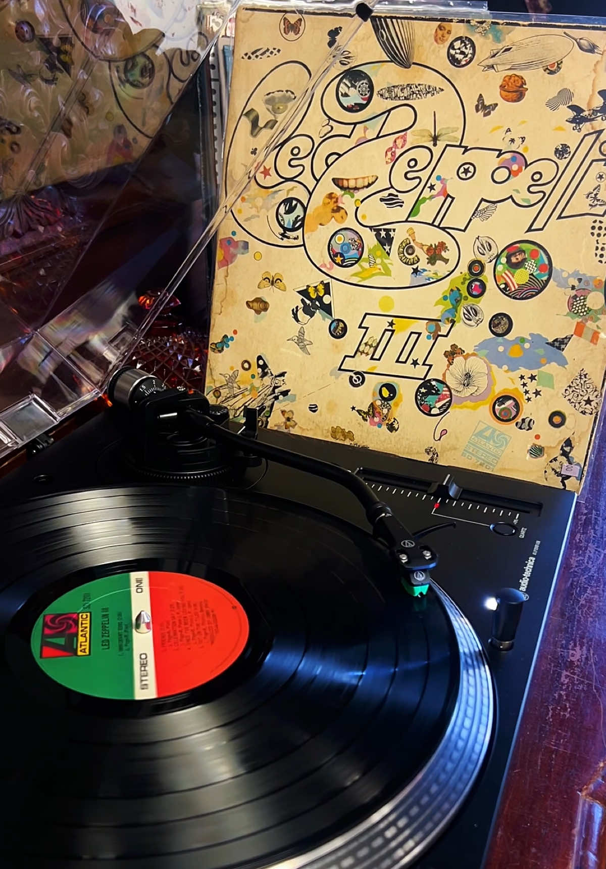 @Vintage Vibes Records