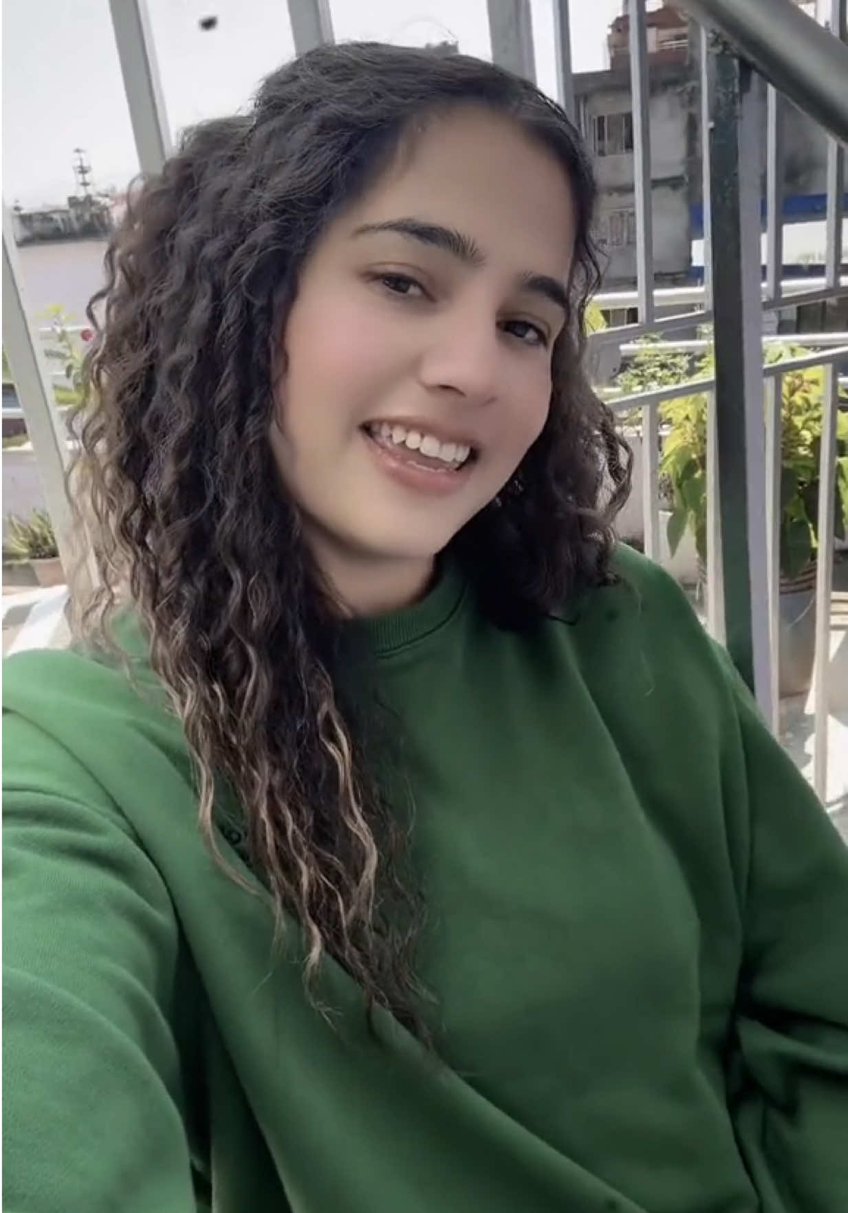@Happy_Girl 🌻🇳🇵🇯🇵