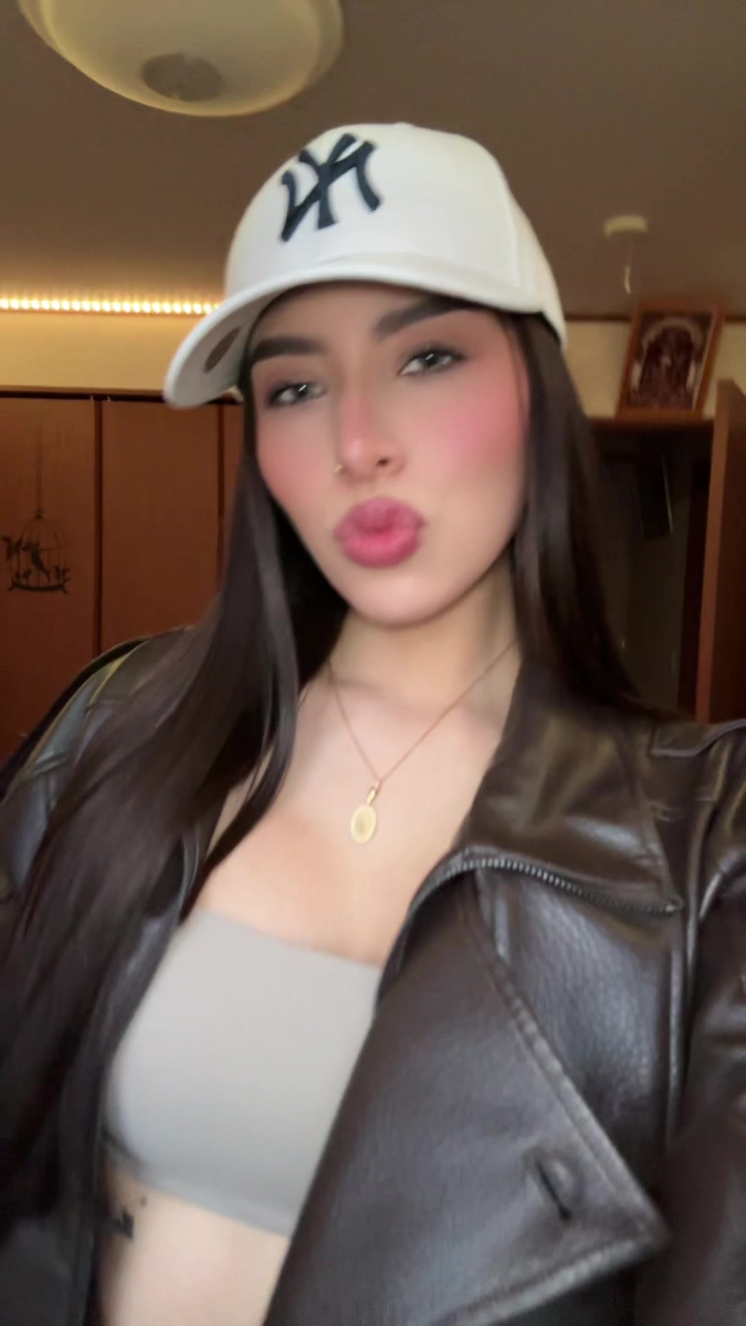 @t_latinafav