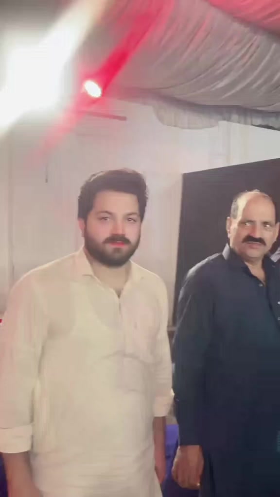 @HAROON BHATTi