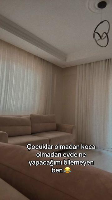 @G&uuml;lnur Kırmızı
