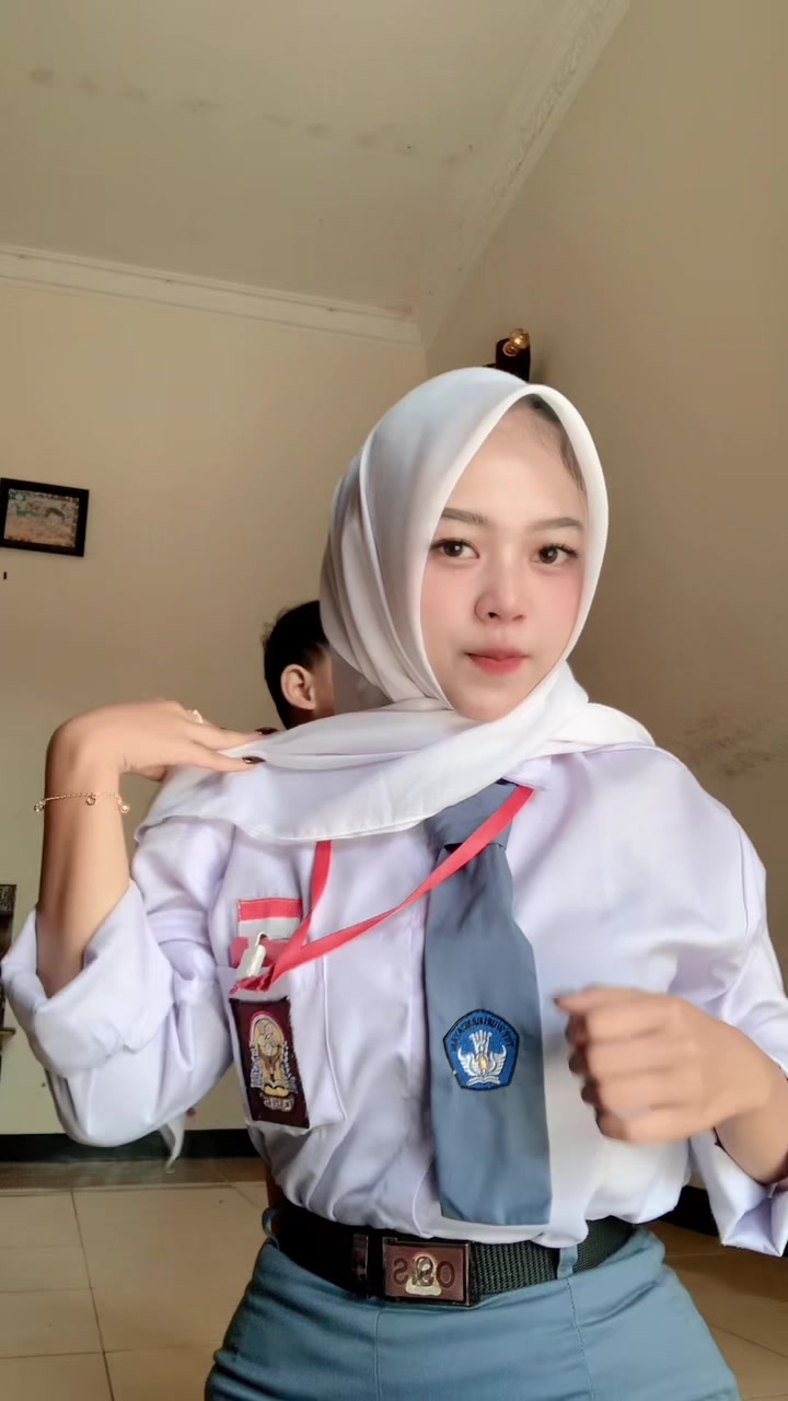 @nadiraainunnisaa