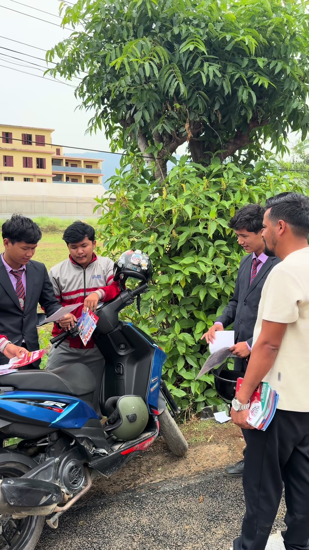 @OleeVlogs🇳🇵