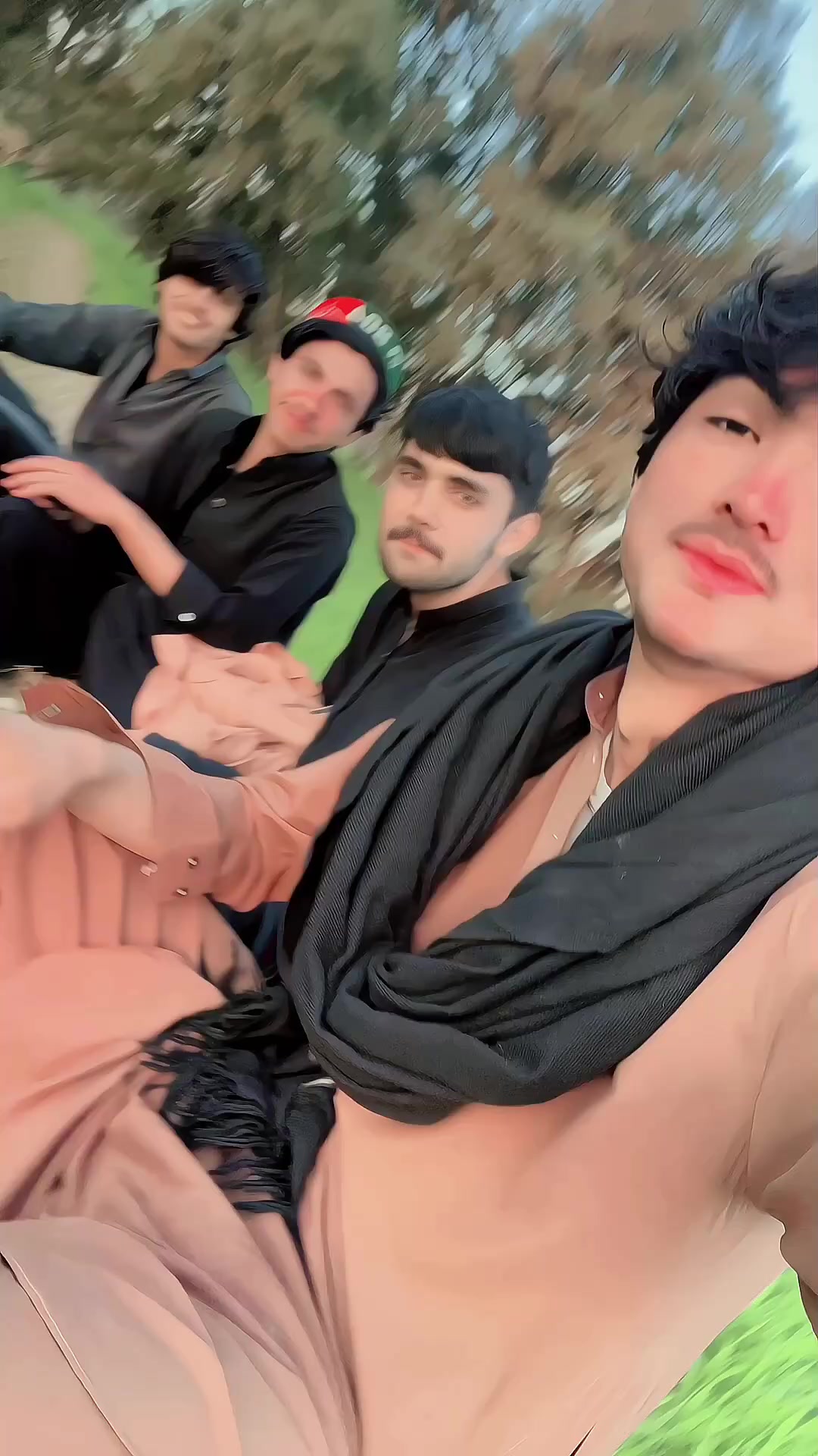 @🌹جوند پرست🥀