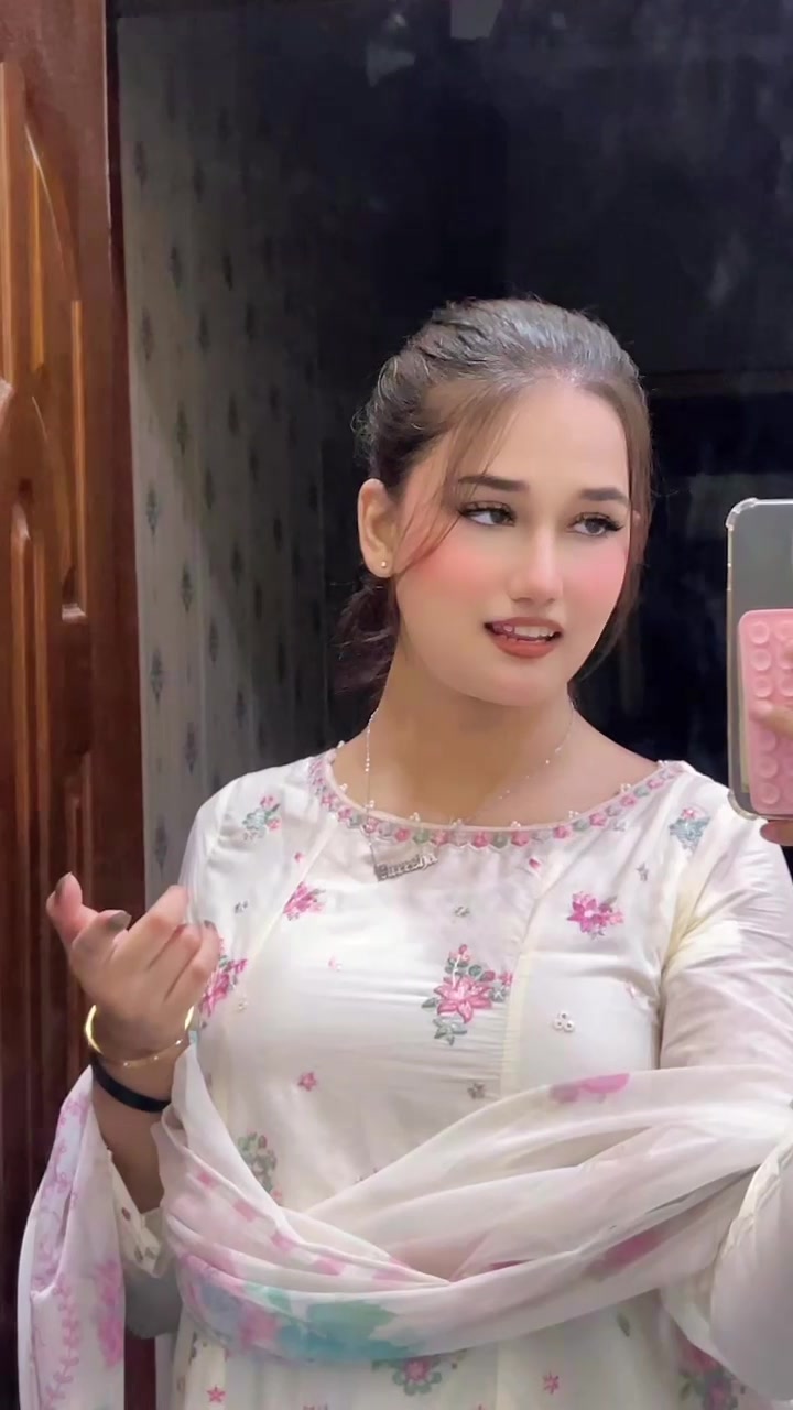 @عریشہ مرزا
