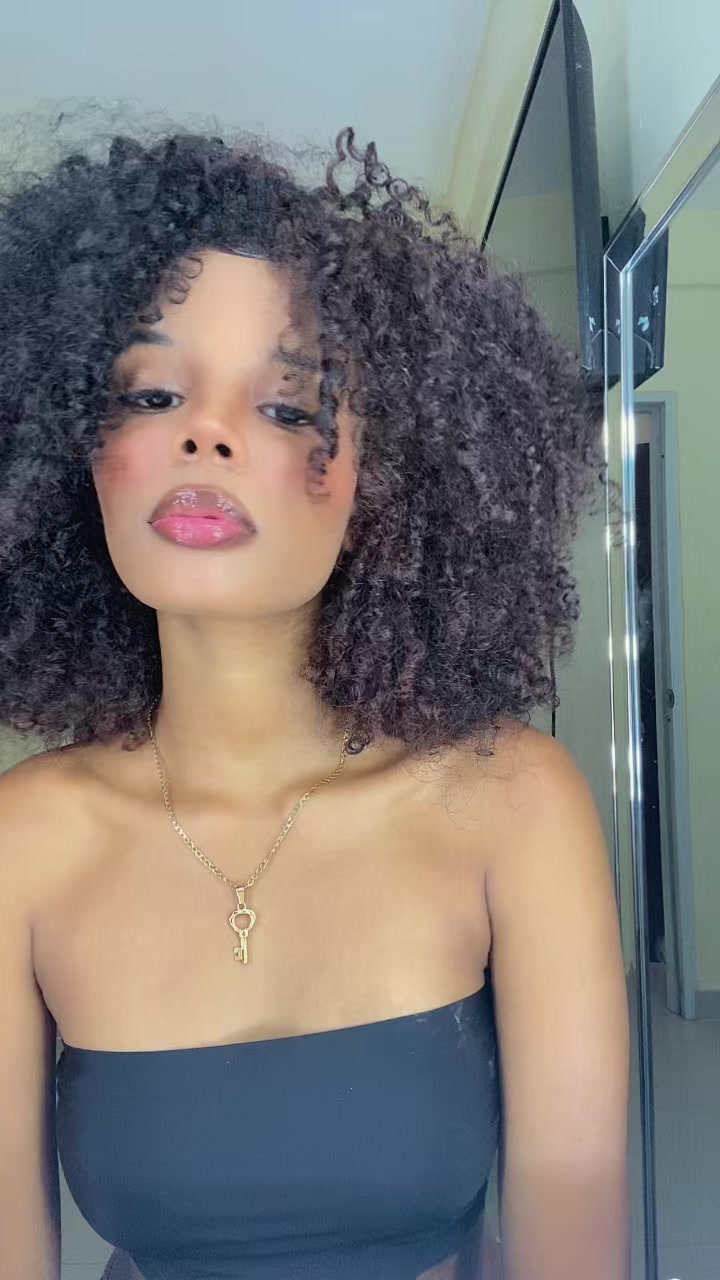 @Lauratv_2😍