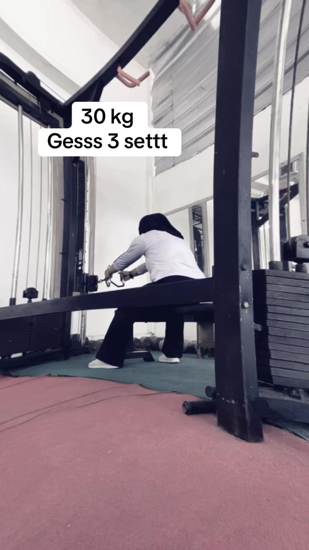 @Momski