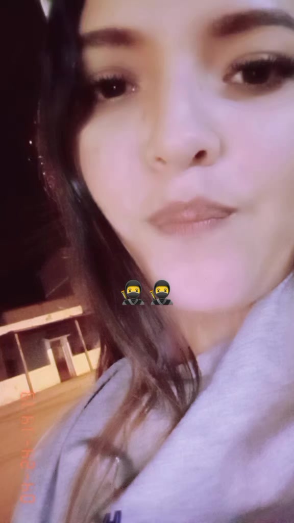 @Negrita 👽