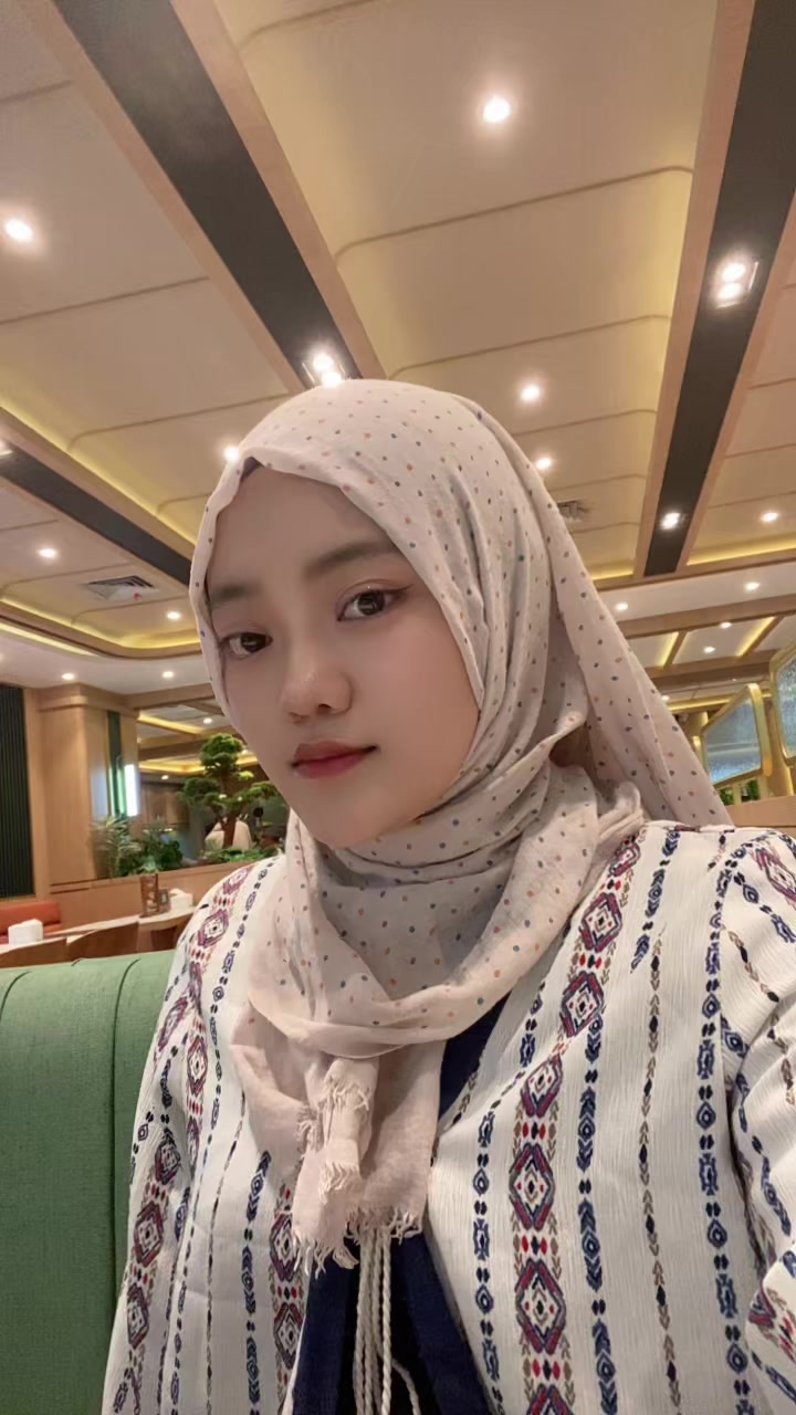 @Alipiwpiwpiw