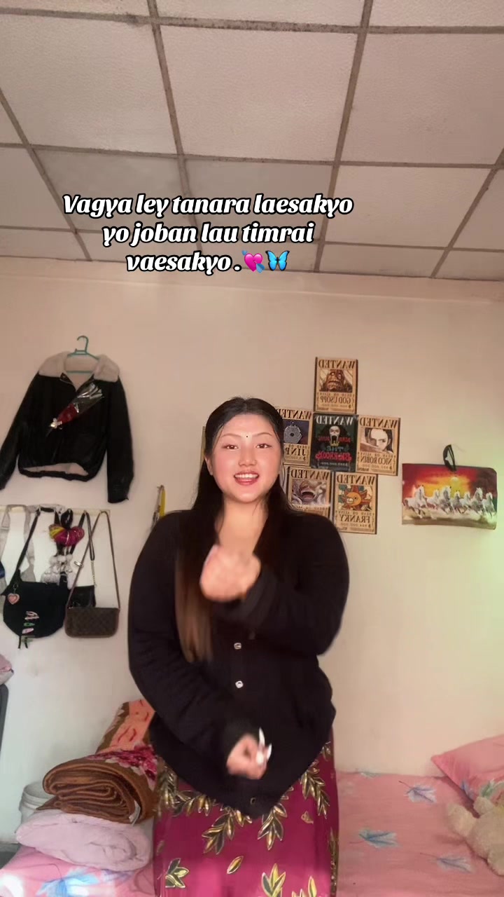 @मो ni का ✨