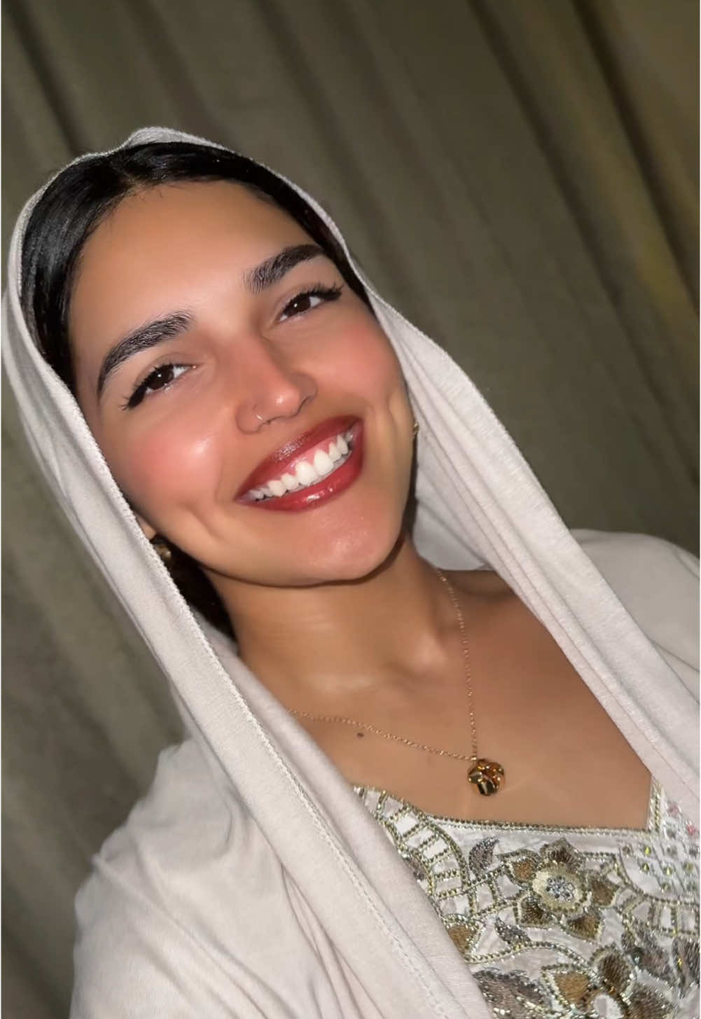 @FARYAL 🕊