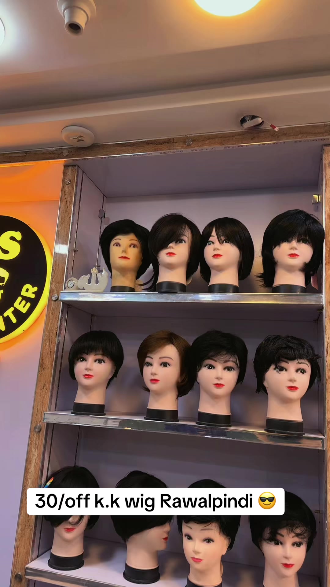 @KK WIG CENTER