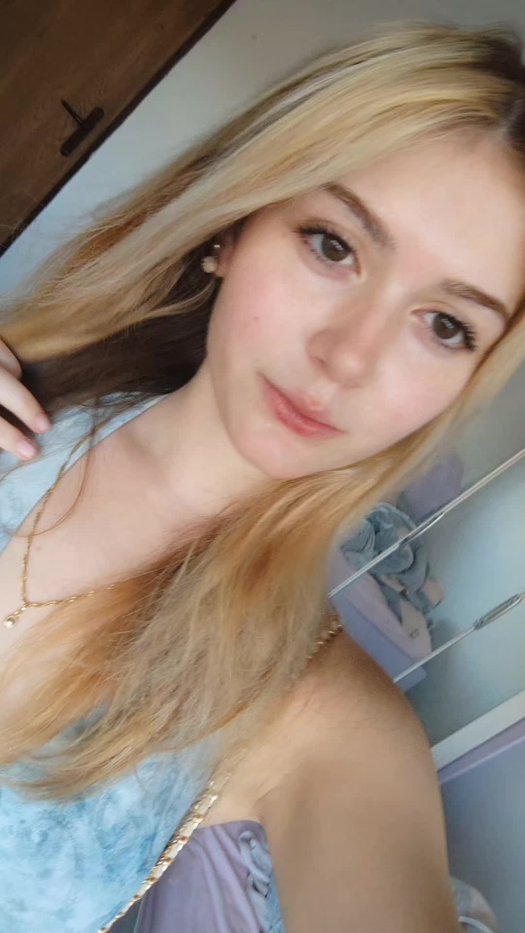 @c4ts🪽