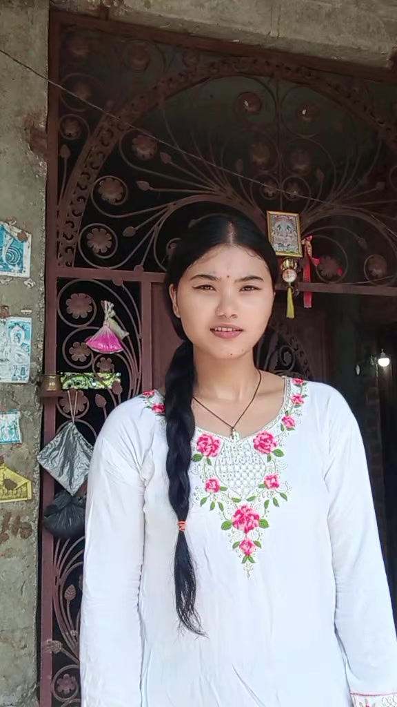 @❣️Saina❣️