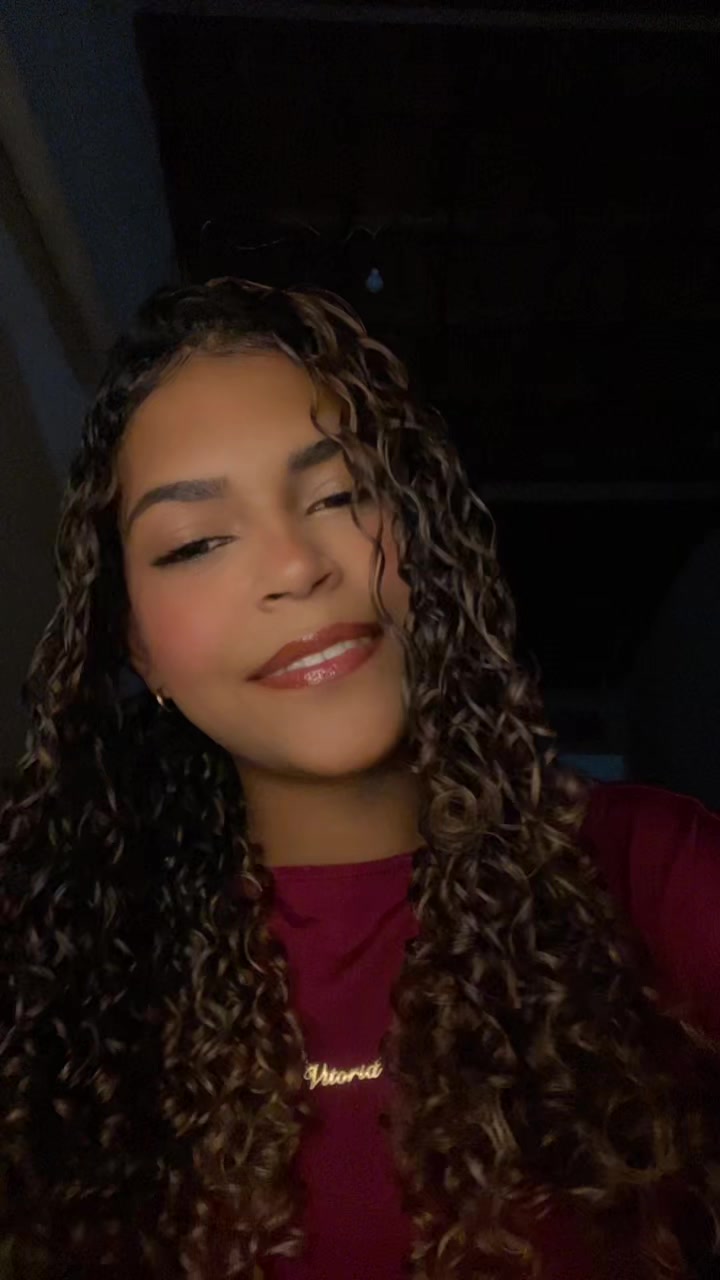@vitoriaapatricio