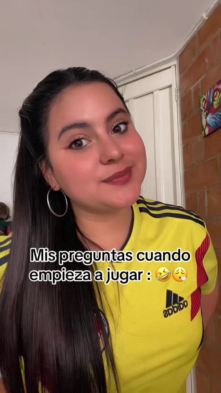 @🇨🇴 Karol Alfaro 🌗🖤🌙☠️