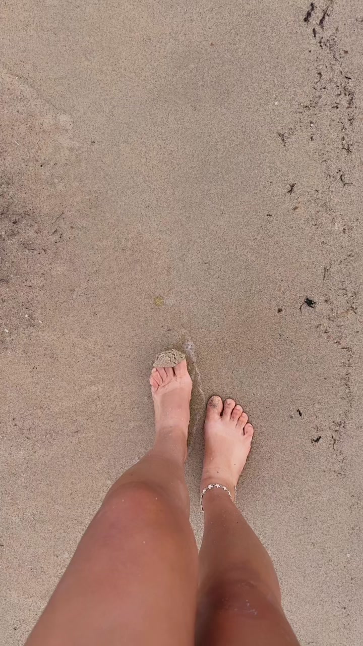@Ana