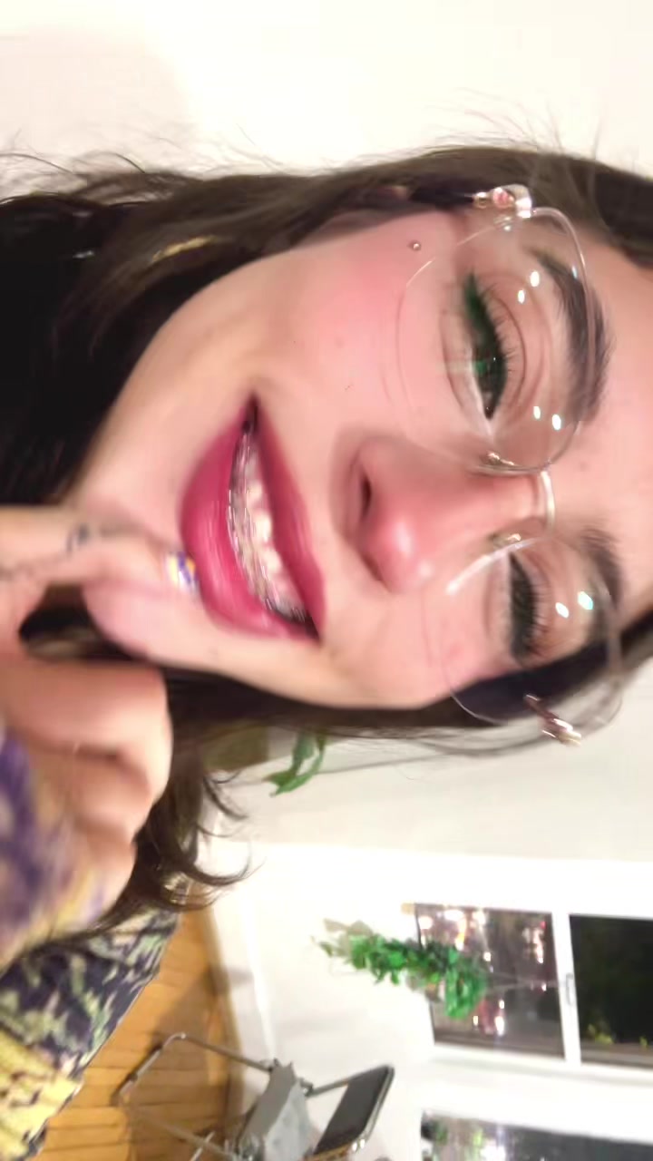 @zzzsarii__