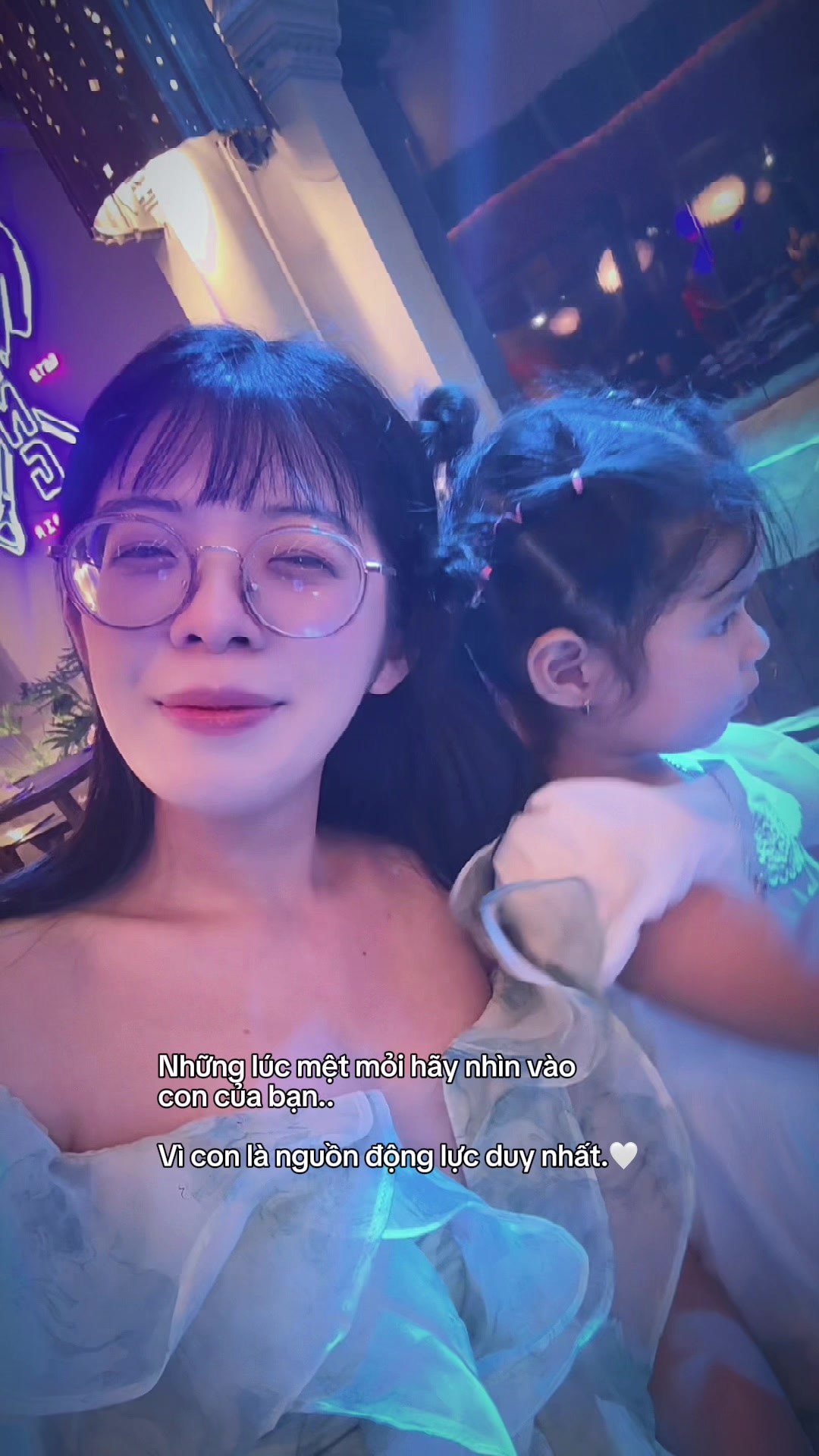 @Mẹ Bơ