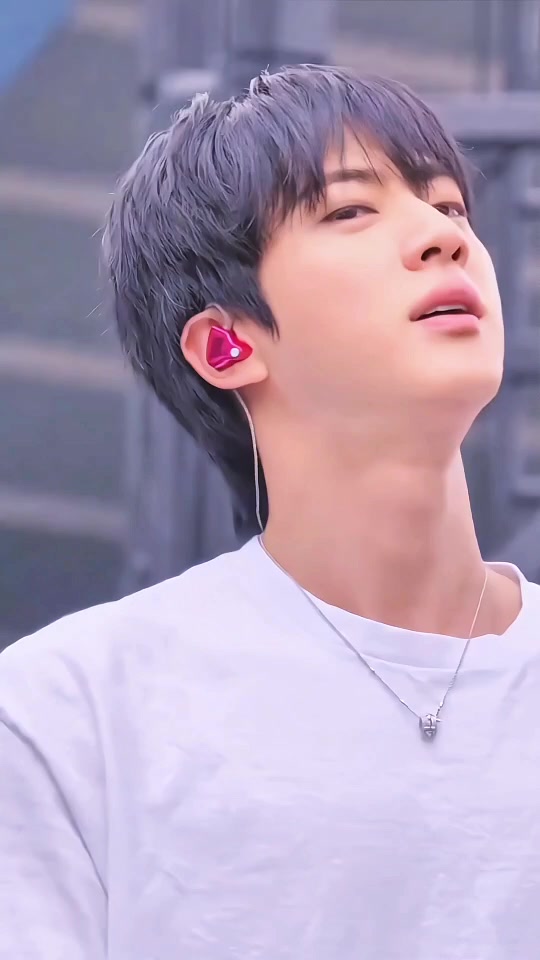@🐻𝐞𝐯𝐲𝐲𝐚𝐳𝐢𝐳