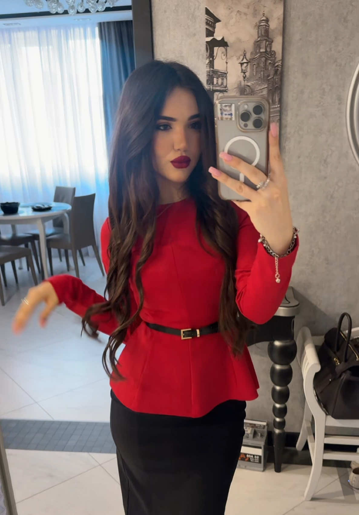 @Алина 🖤🧸