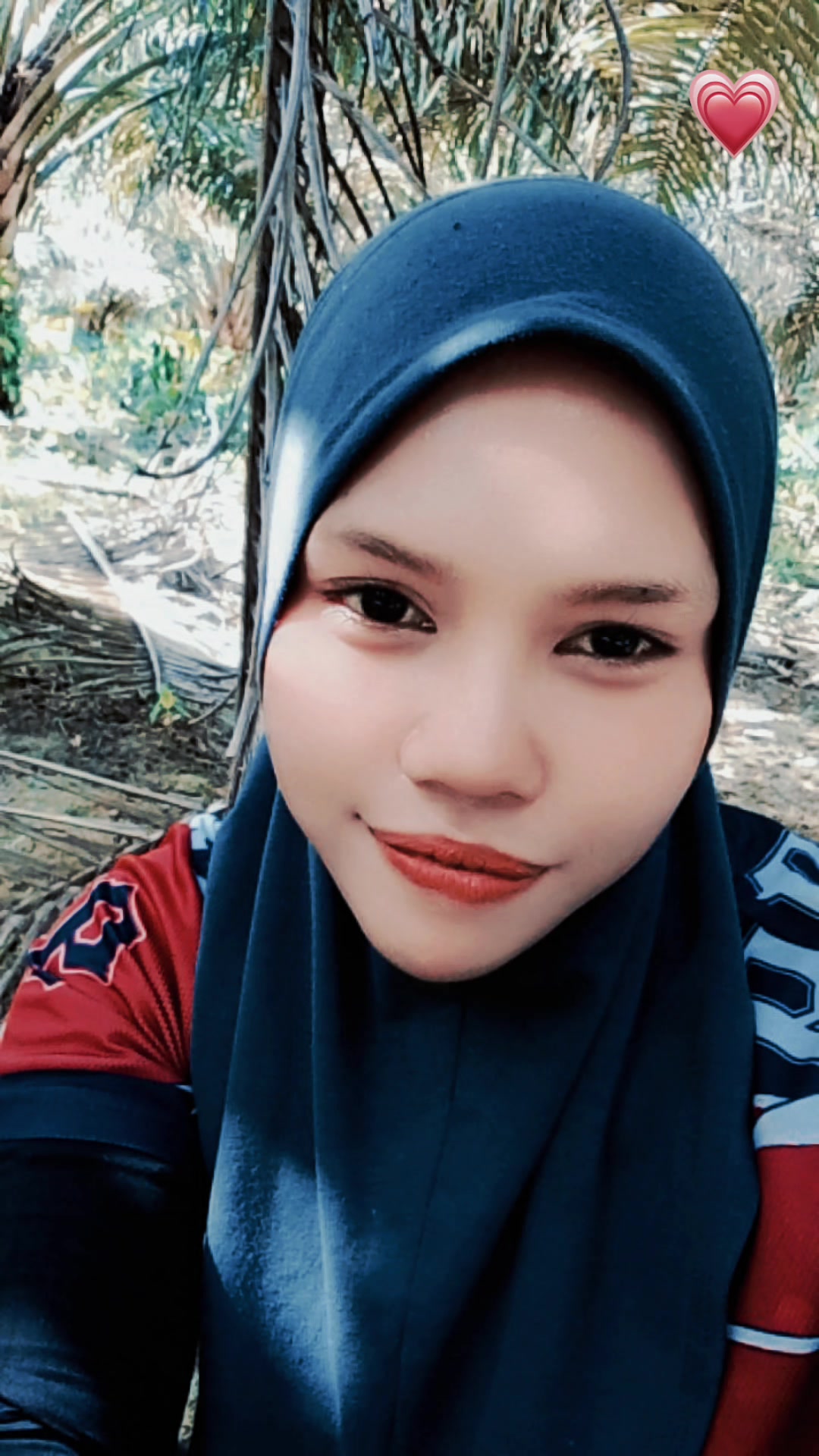 @SiTi AzIrAh🦋