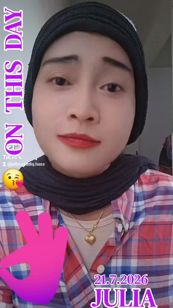 @Julia Saddiq Hassanal