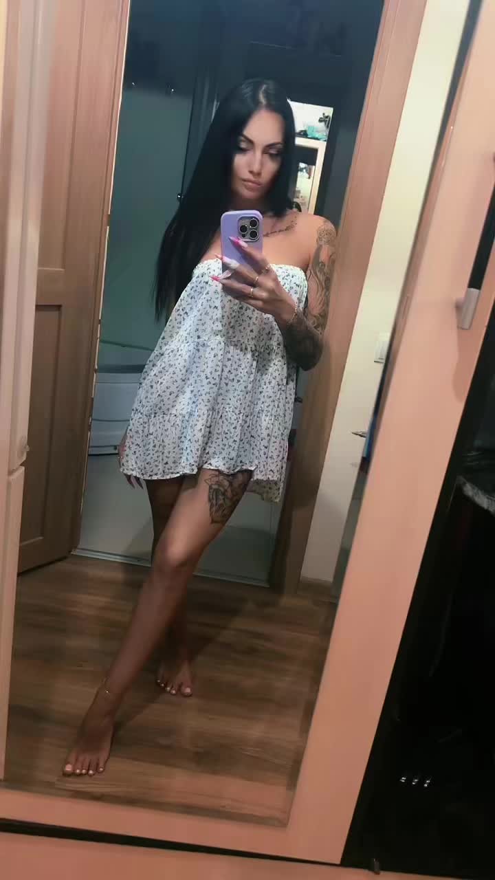 @Helen 🖤