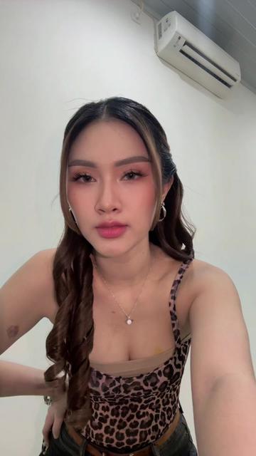 @Sabrina