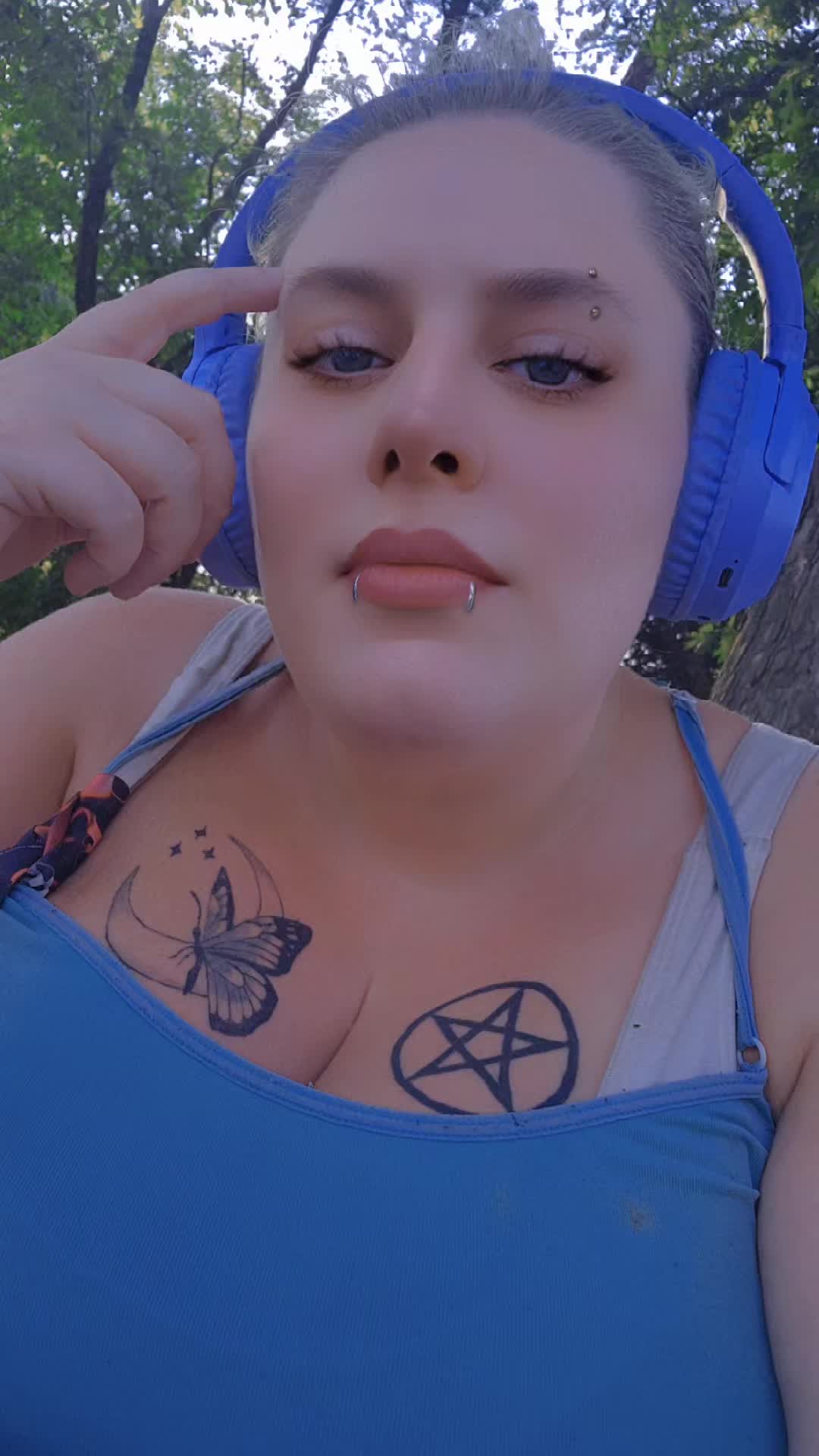 @rainbow_bish420
