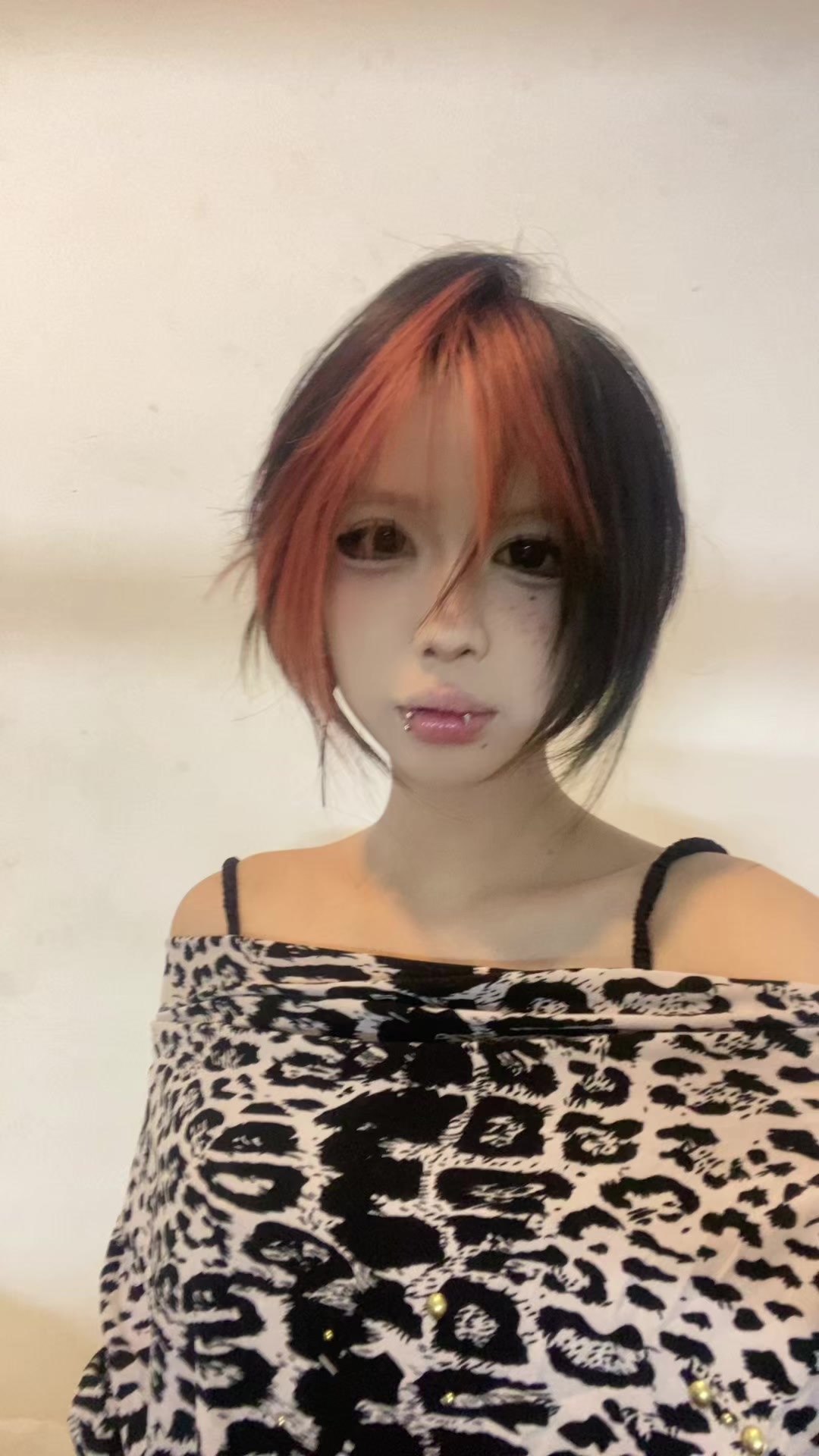 @brit nêy xì po