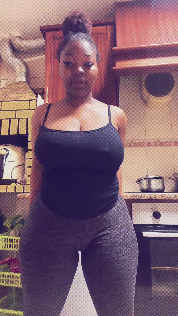 @Leandramatos03