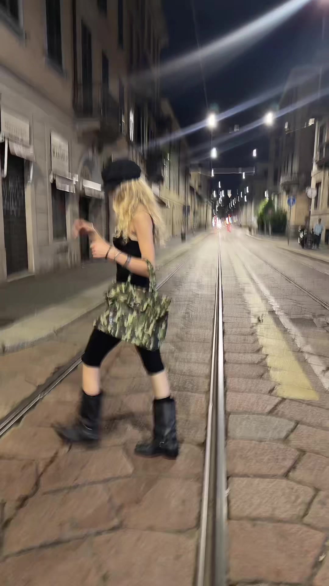 @pollyvi