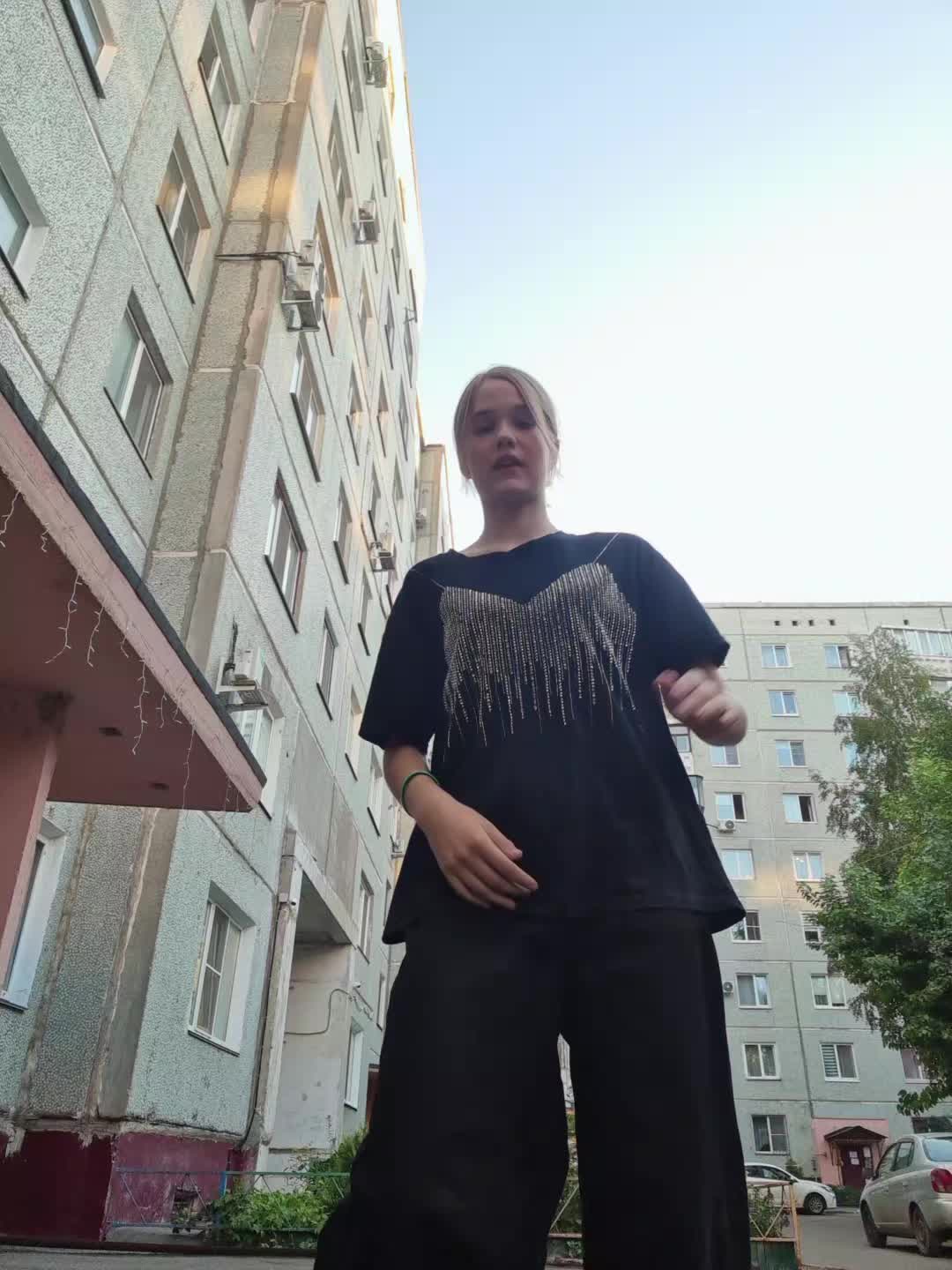 @milaаааk👅🫦
