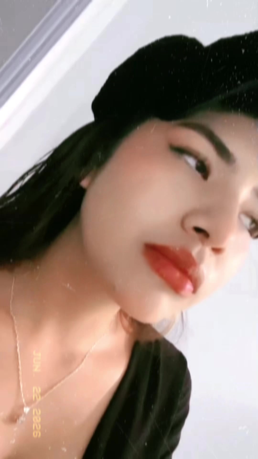 @𝐸̈𝑙𝑦 Leon ❤️🖤