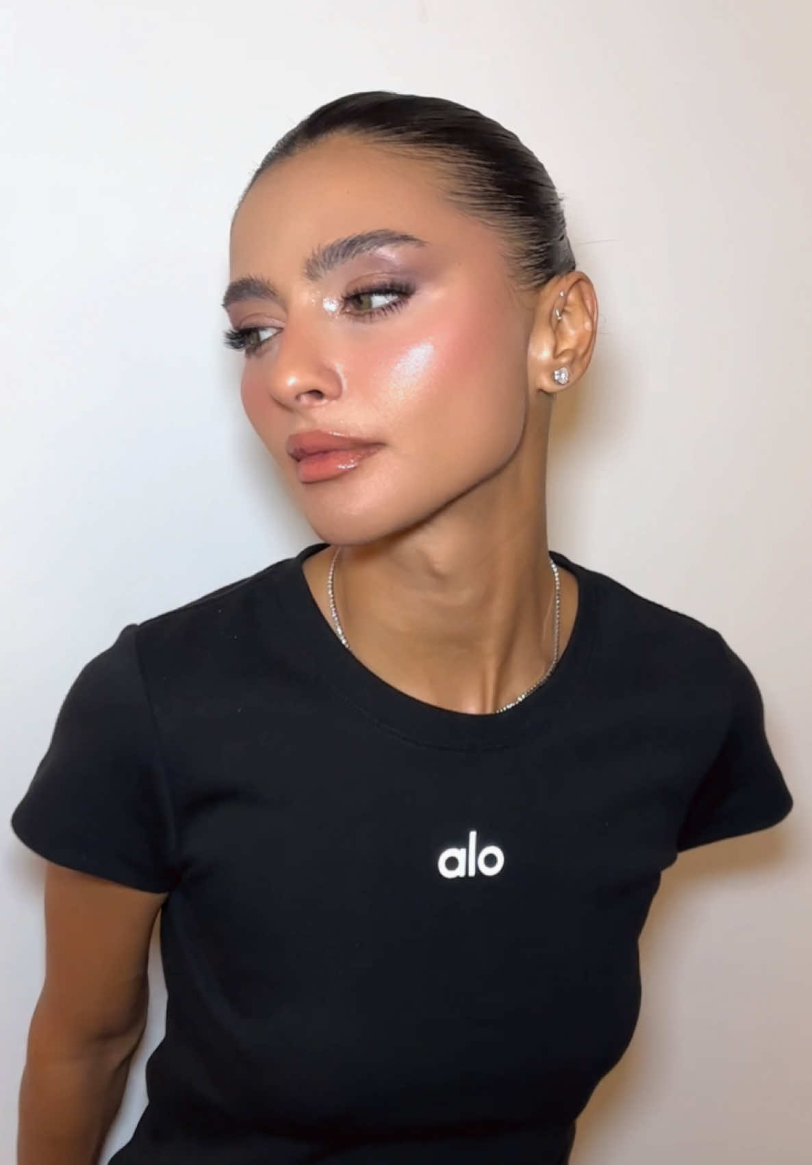 @Makeup by zeeshu