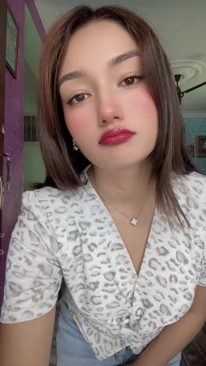 @️