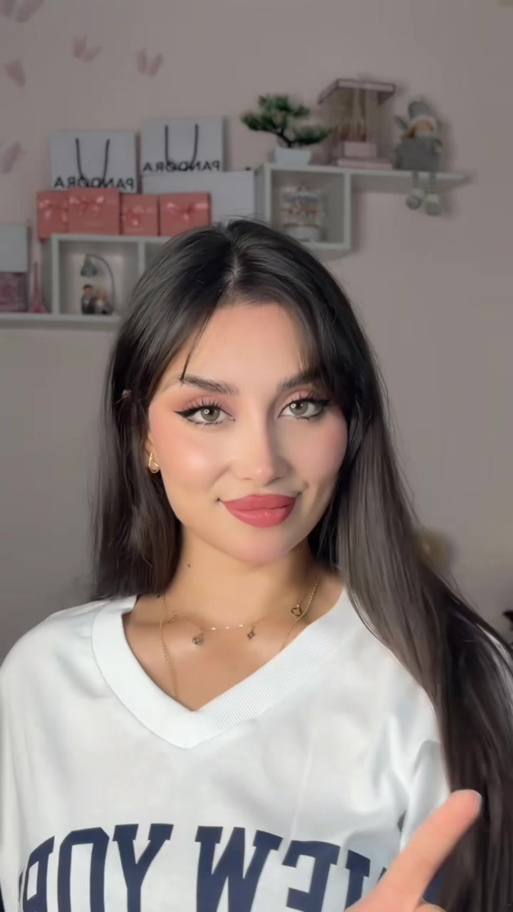 @Taya2002a