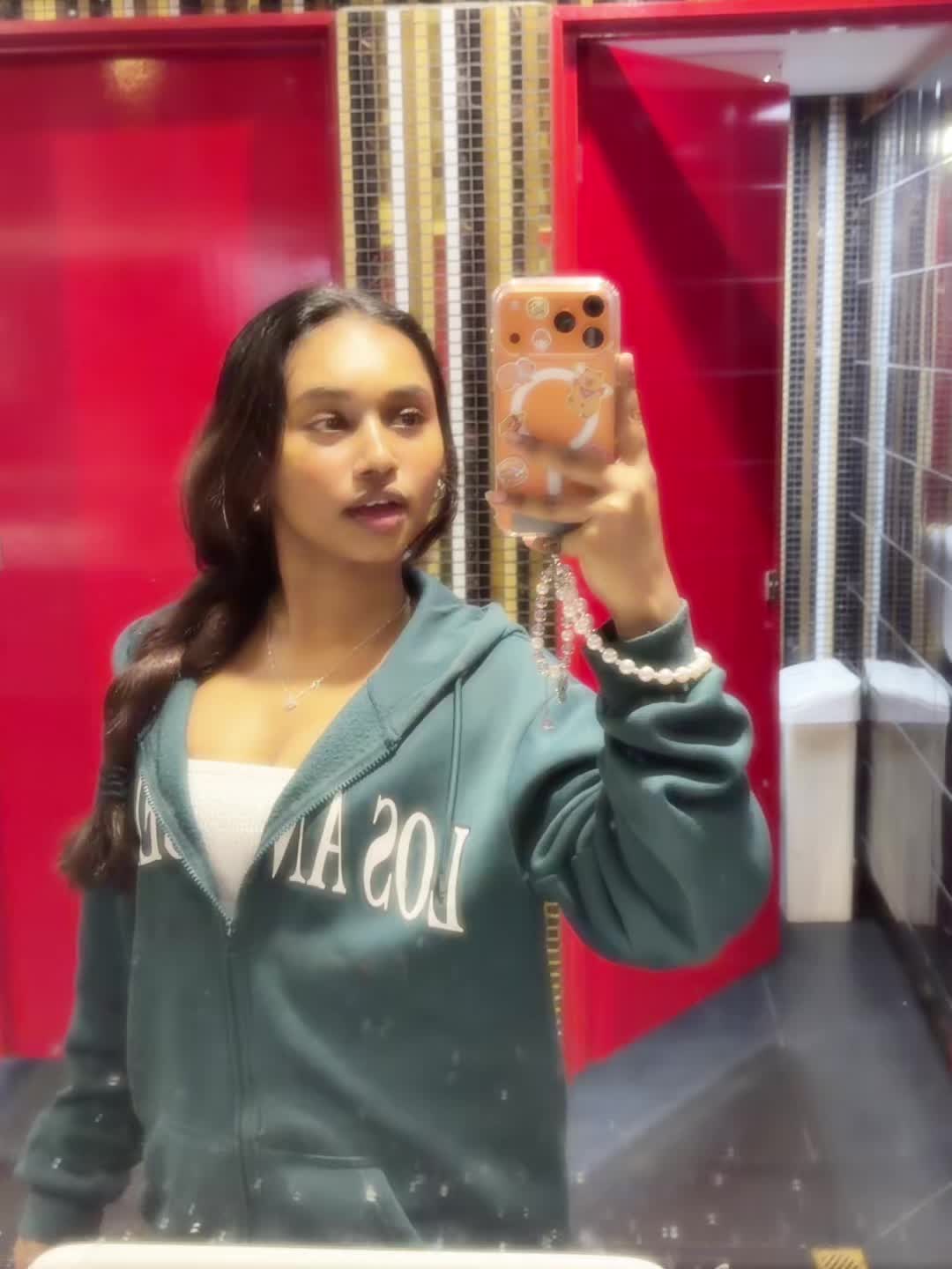 @JASMINE🦦