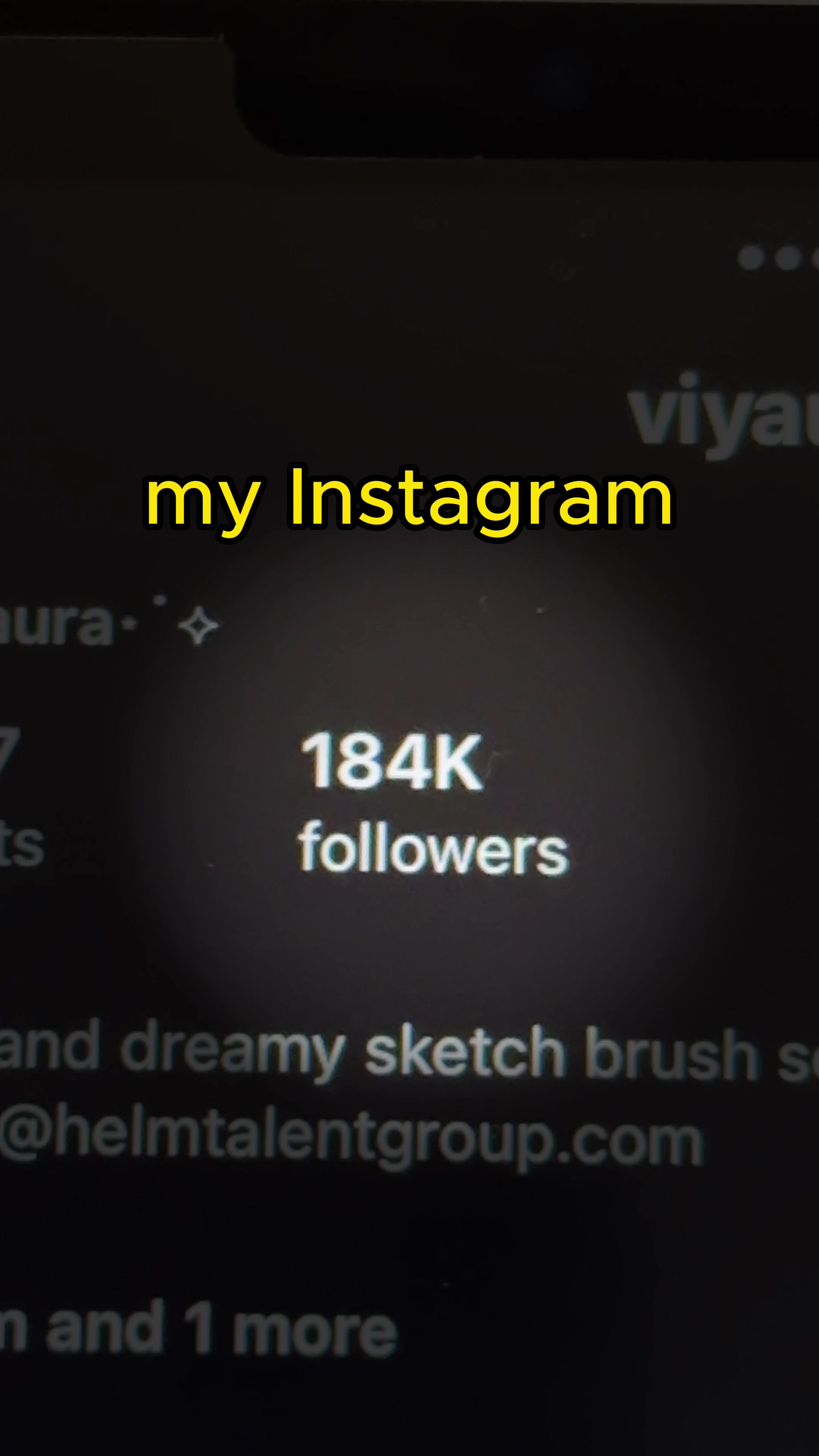 @viyaura