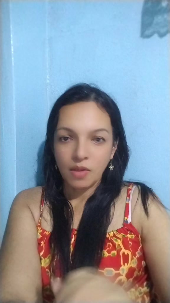 @🩵EMILIA RU&Iacute;Z -  te sigue🩵