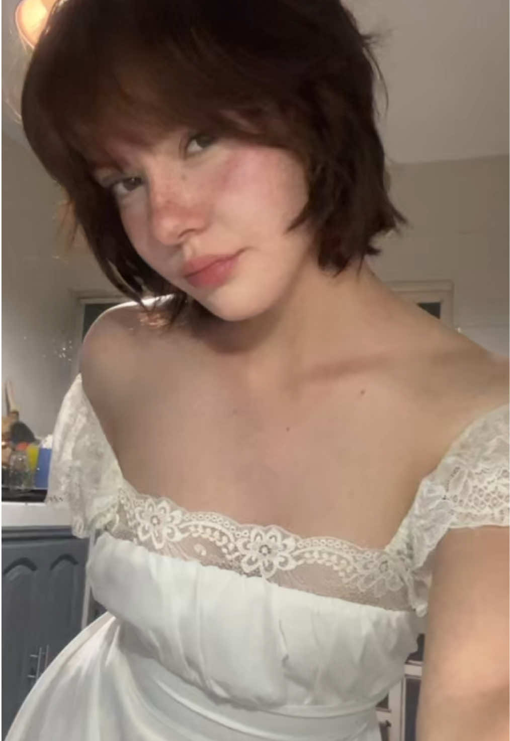@evelynnn_izx
