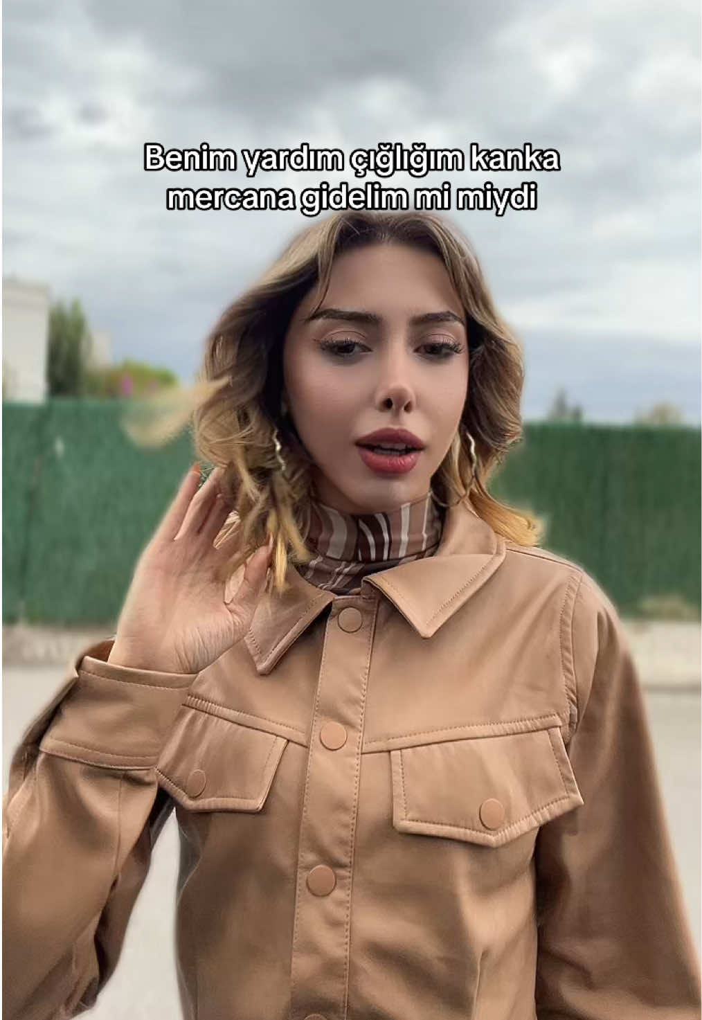 @Esra