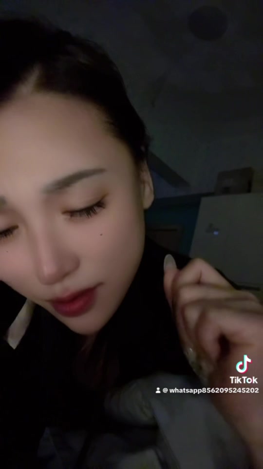 @妙手阁按摩店老板娘