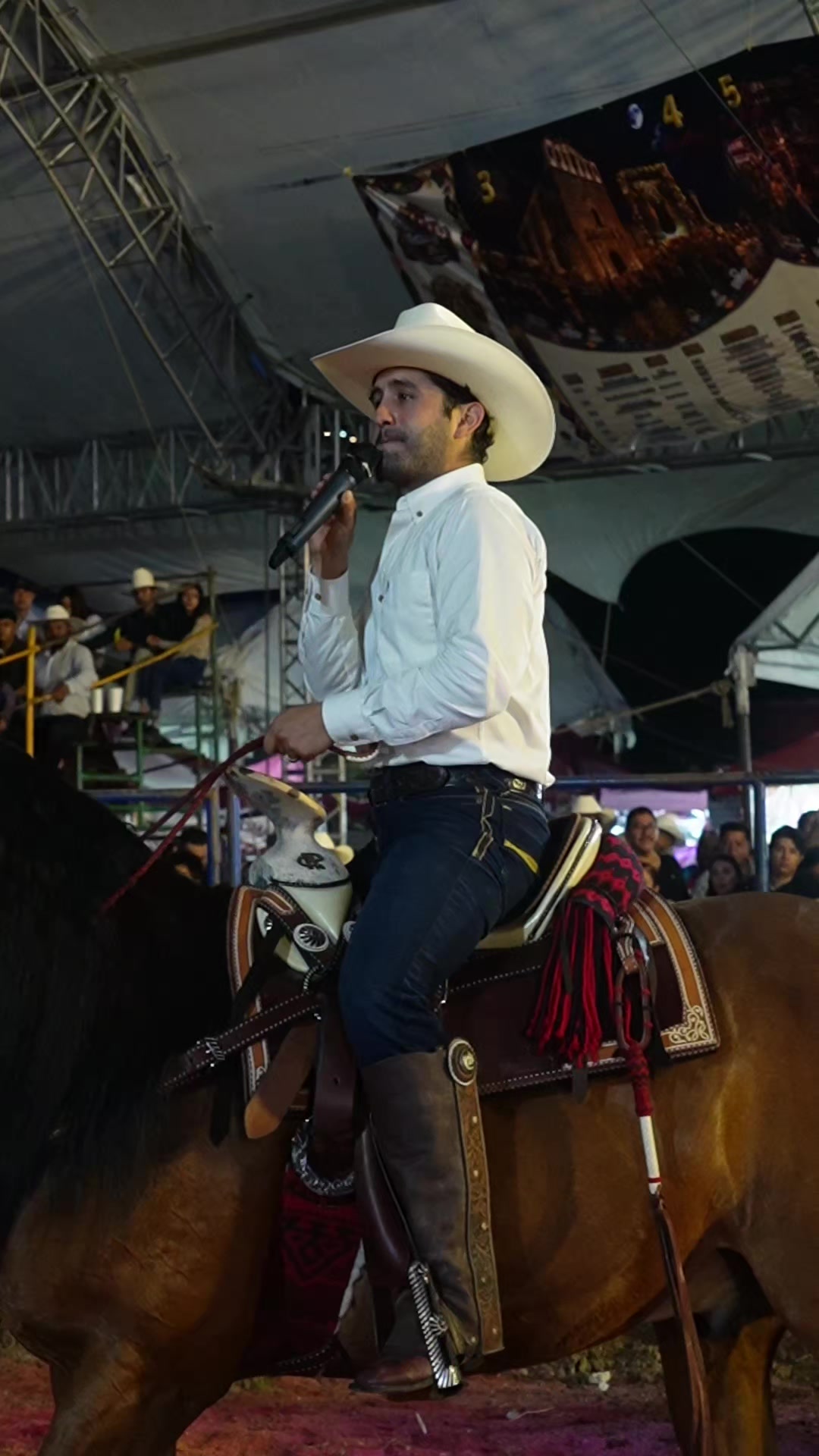 @Diego Herrera