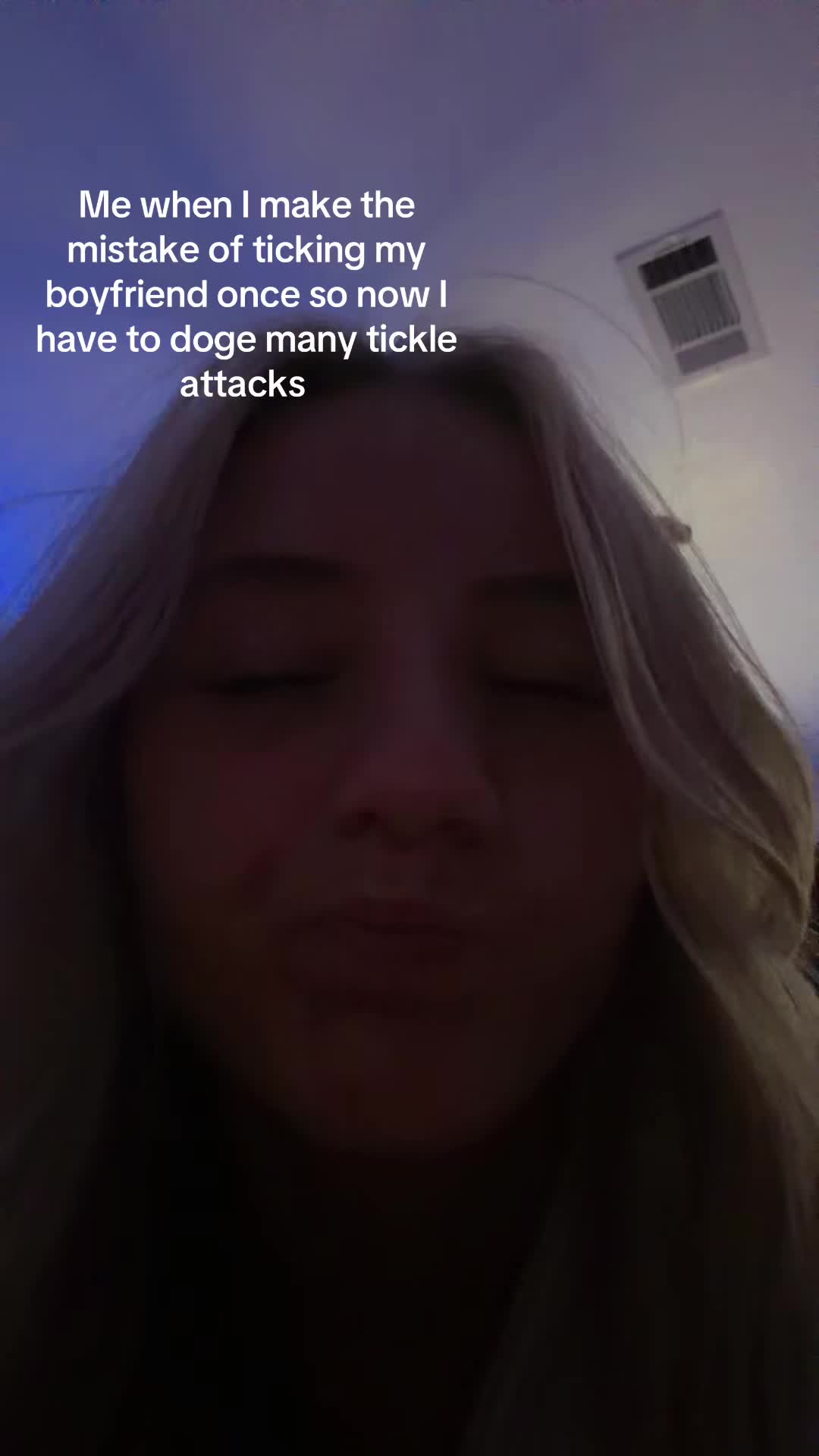 @???