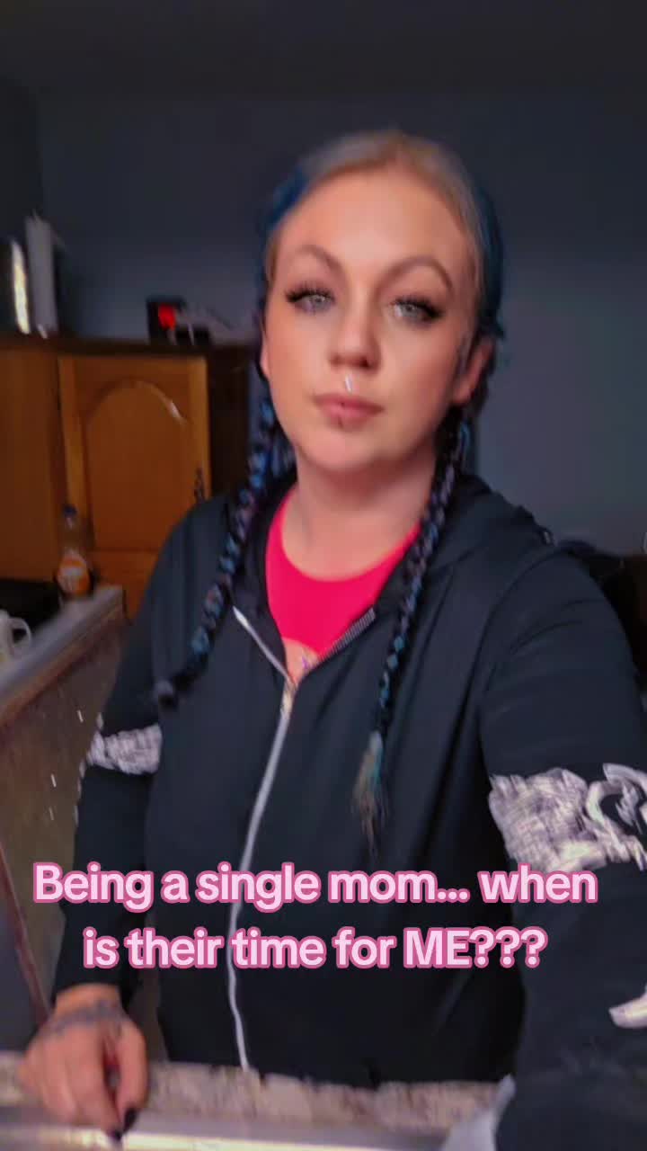 @Miss Lily