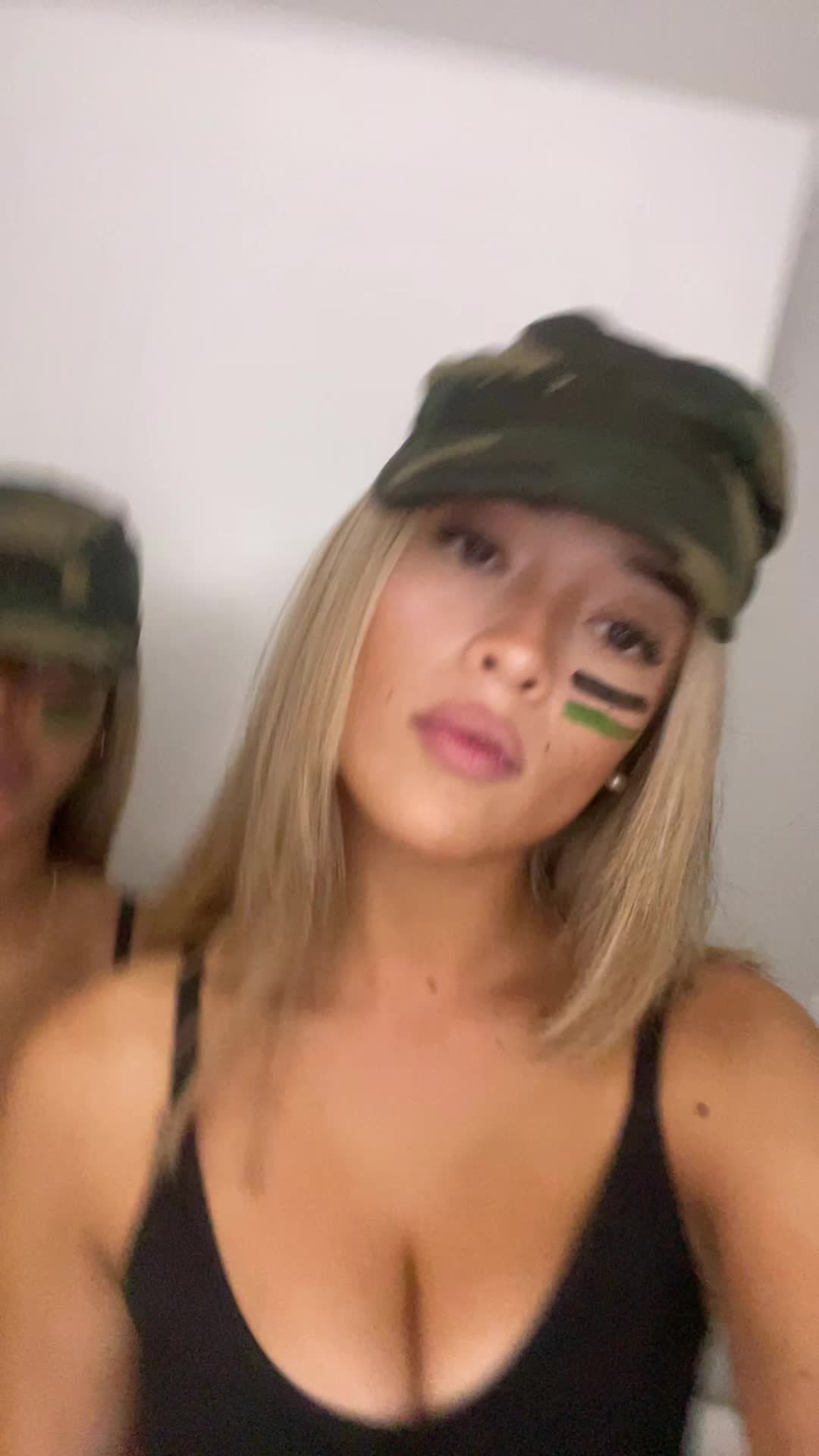 @mia