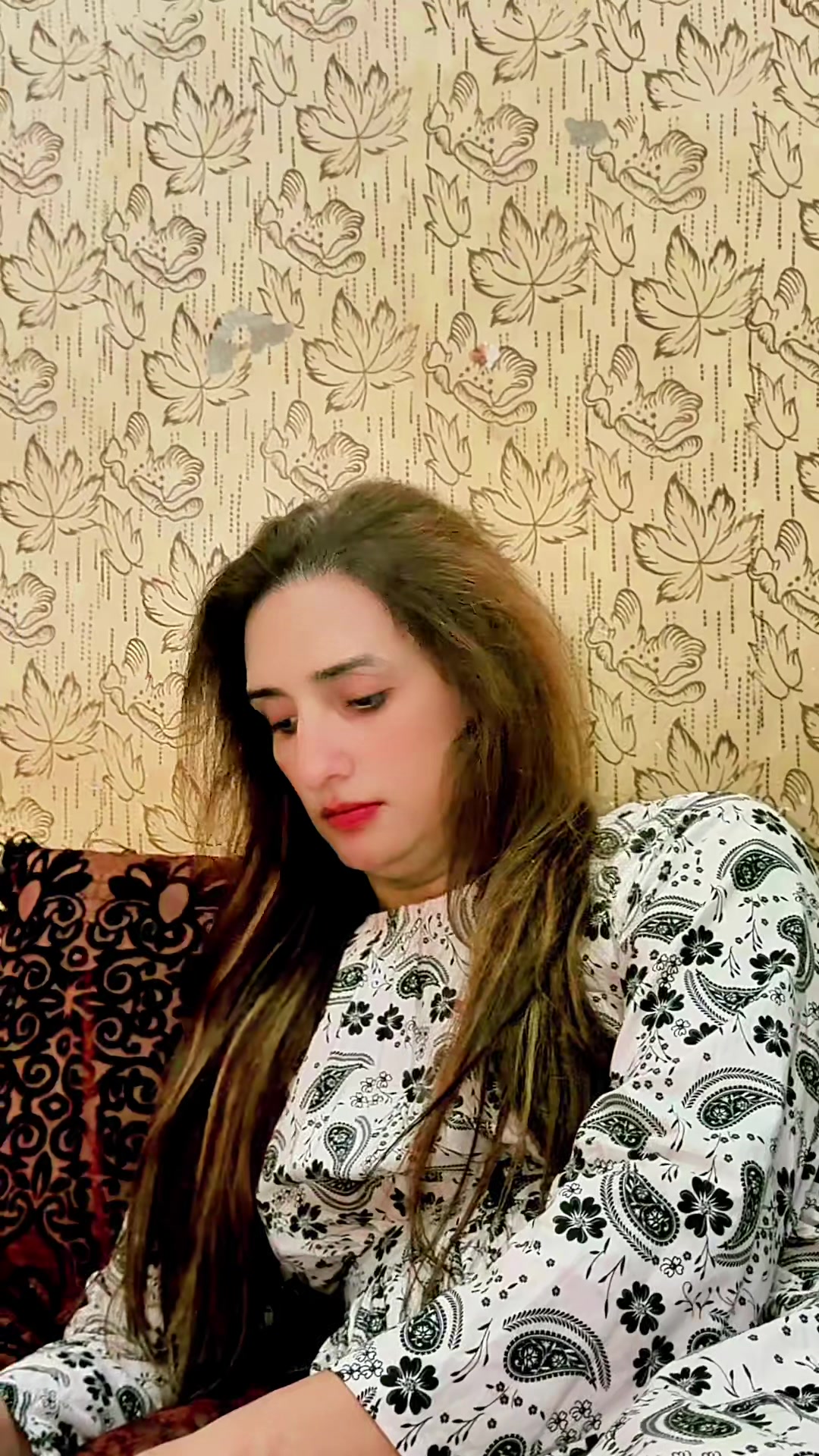 @Kami_Bulbul